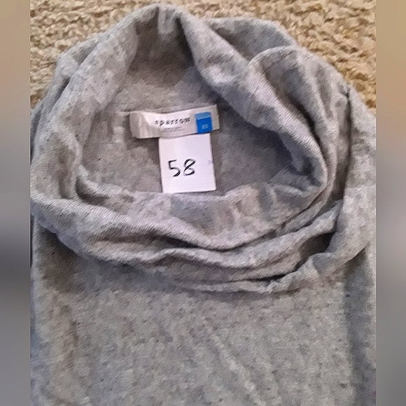 SPARROW - XS - Tunic - Great w/ Burgundy trim AND POCKETS! - Picture 3 of 3